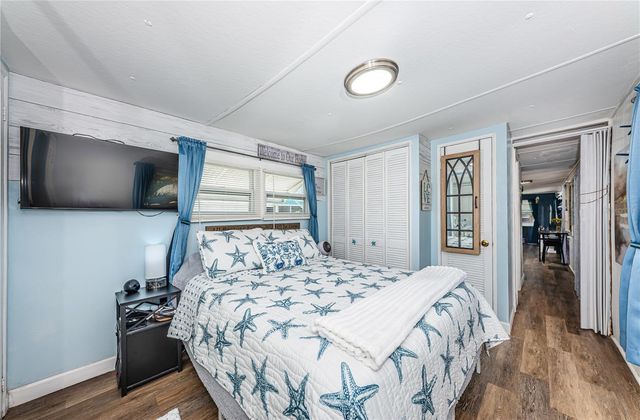 8678 44TH AVENUE N 62, St Petersburg, FL 33709