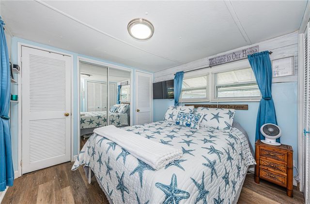 8678 44TH AVENUE N 62, St Petersburg, FL 33709