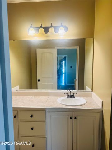 100 Brooke Valley, Lafayette, LA 70507