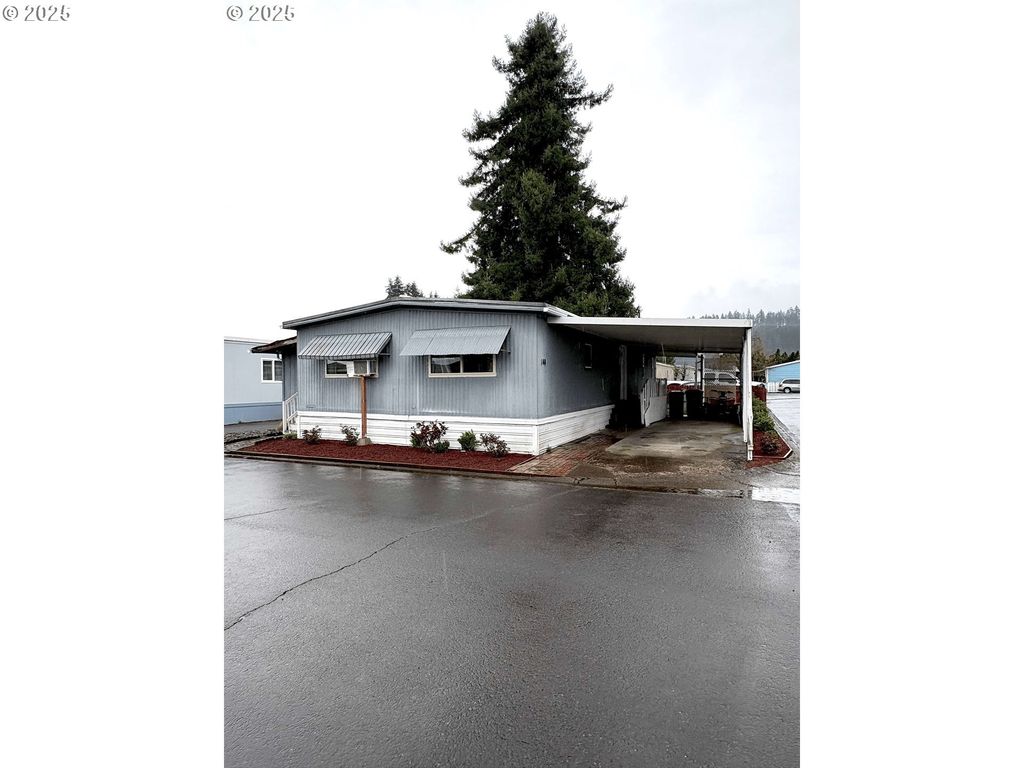 5335 DAISY St 148, Springfield, OR 97478