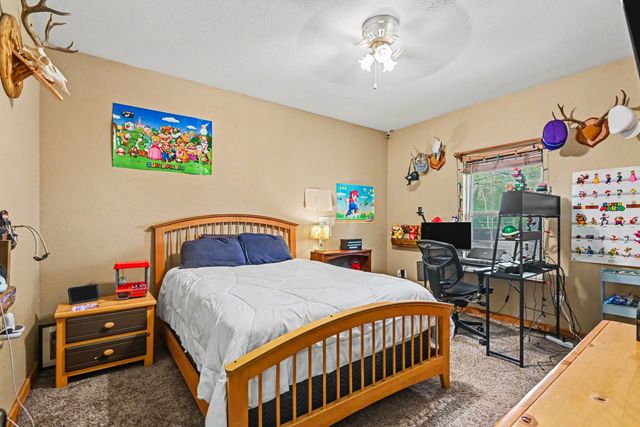 1342 County Road 1180, Decatur, TX 76234