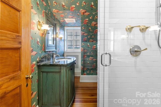 324 Vanderbilt Road, Asheville, NC 28803