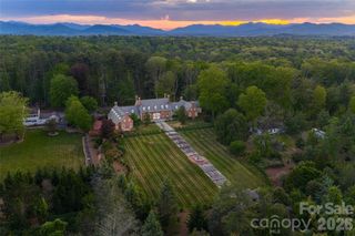 324 Vanderbilt Road, Asheville, NC 28803