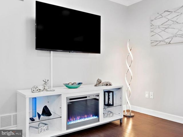 7810 DEBOY, Dundalk, MD 21222