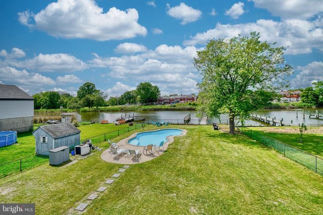 7810 DEBOY, Dundalk, MD 21222