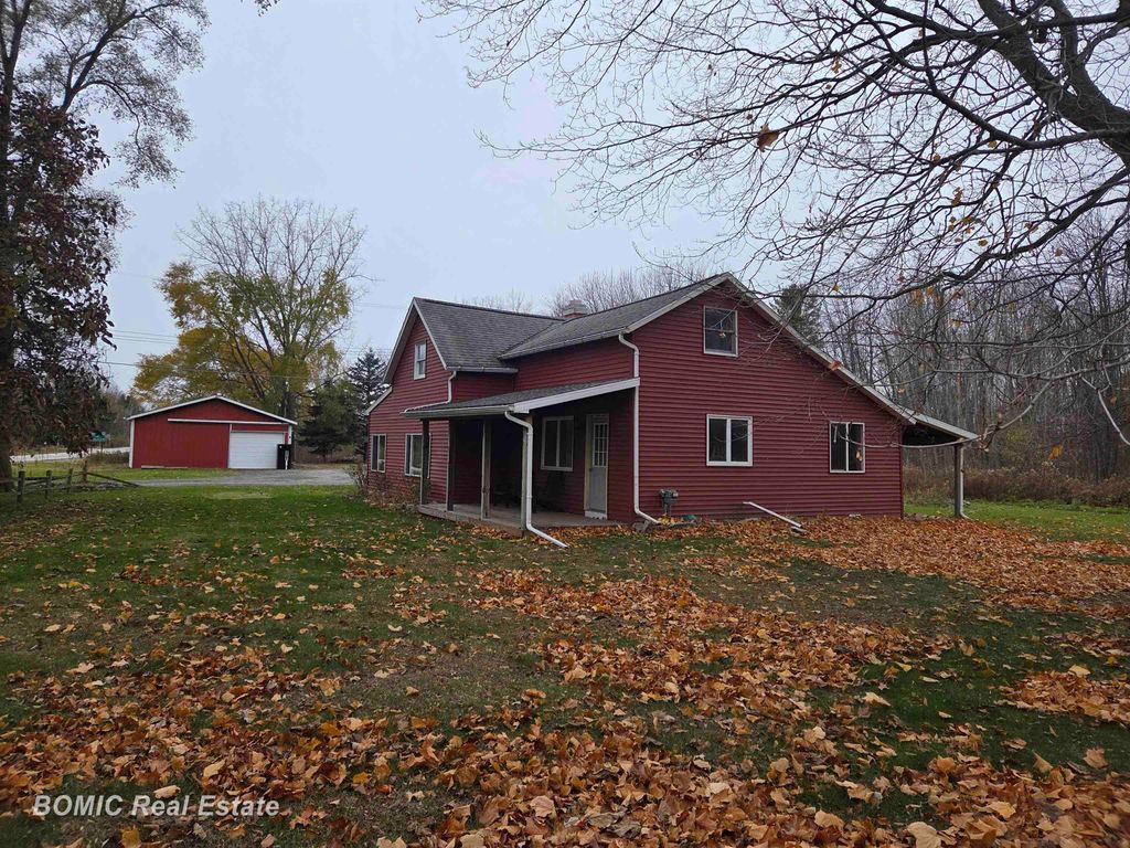8832 Ormes Road, Vassar, MI 48768