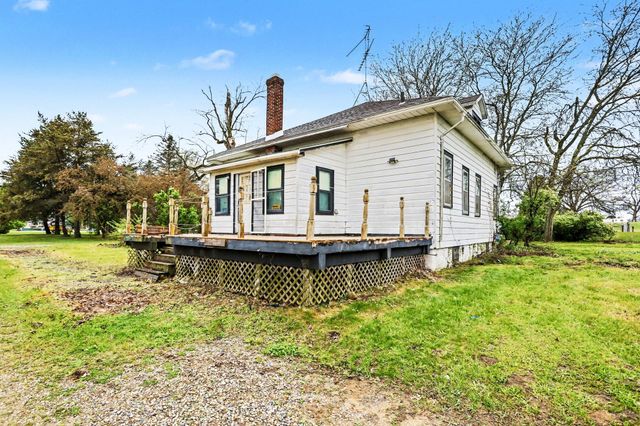 64071 M 40, Lawton, MI 49065