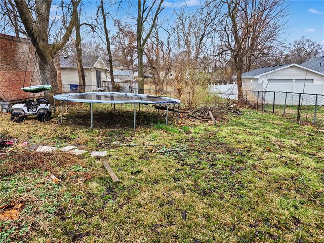 4101 SE 2nd Street, Des Moines, IA 50315