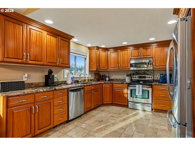278 QUINALT St, Salem, OR 97306