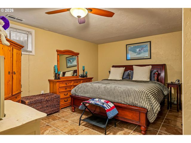 278 QUINALT St, Salem, OR 97306