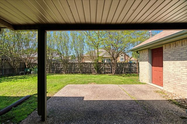 3925 Jasmine Street, Paris, TX 75462