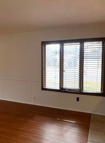 1001 Jefferson Street, Plainview, TX 79072