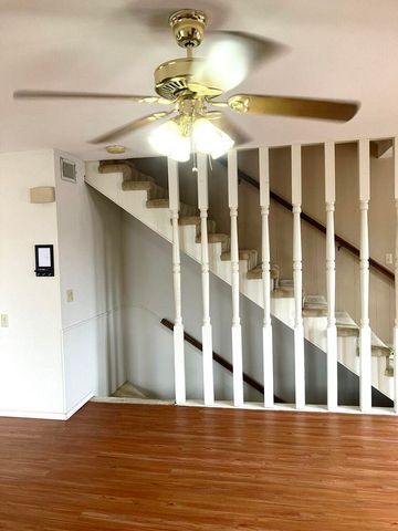 1001 Jefferson Street, Plainview, TX 79072