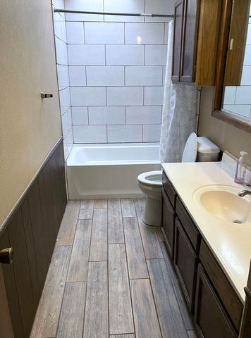 1001 Jefferson Street, Plainview, TX 79072