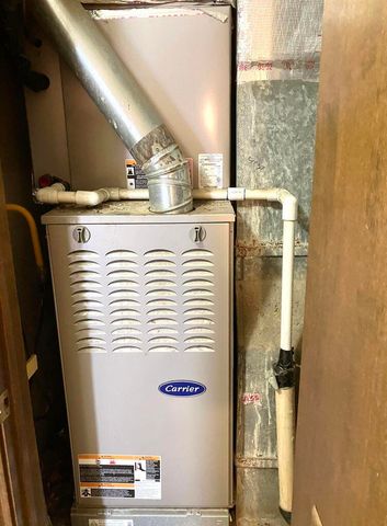 1001 Jefferson Street, Plainview, TX 79072