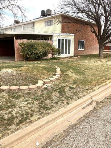 1001 Jefferson Street, Plainview, TX 79072