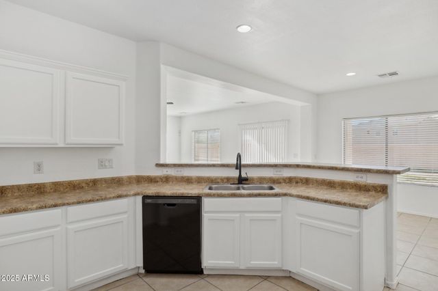 9951 W BLOCH Road, Tolleson, AZ 85353