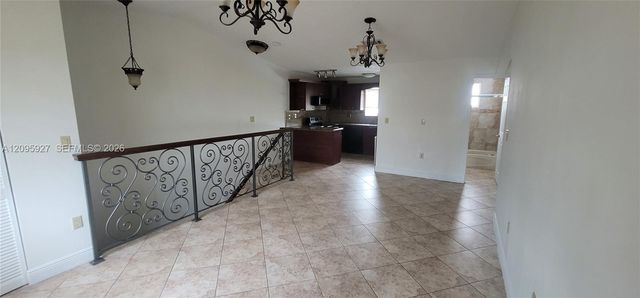 3254 W 70th Street 201, Hialeah, FL 33018