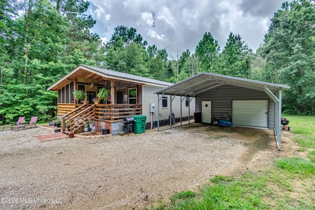 1058 E Broadwater Road, Byram, MS 39212