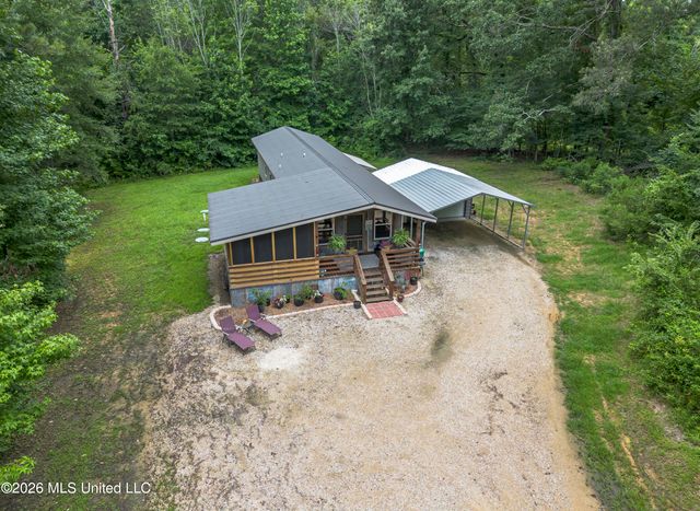 1058 E Broadwater Road, Byram, MS 39212