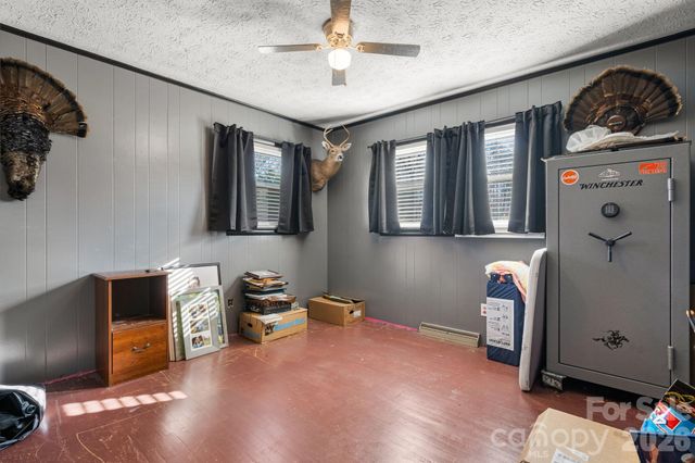 1470 Fairway Acres Road, Lenoir, NC 28645