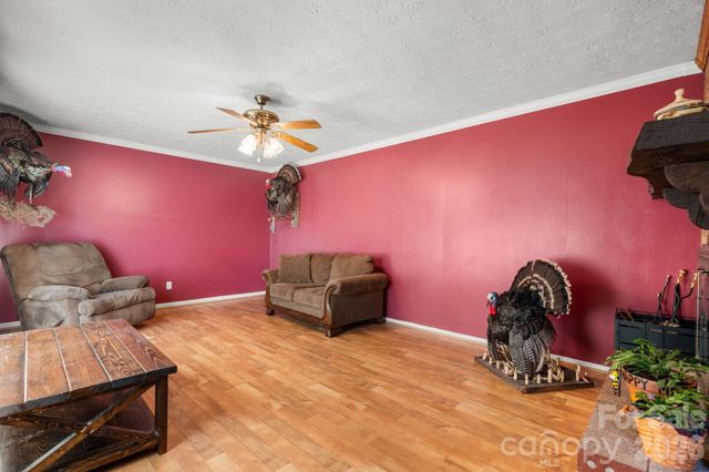 1470 Fairway Acres Road, Lenoir, NC 28645