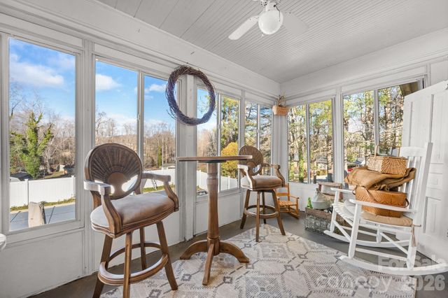 1470 Fairway Acres Road, Lenoir, NC 28645