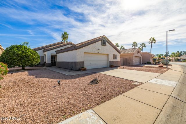 17533 N PIMA Trail, Surprise, AZ 85374