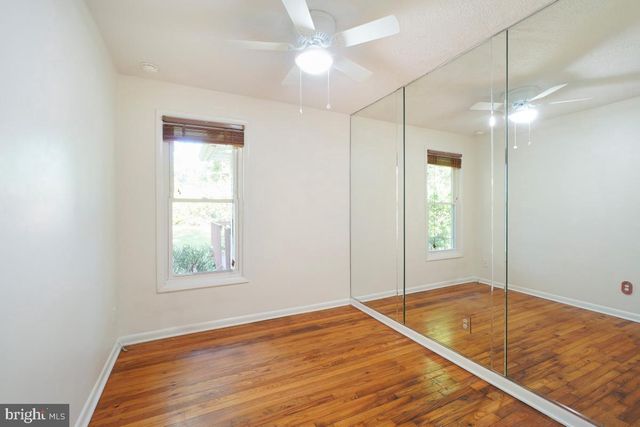 1224 SIMMONS DR, Rockville, MD 20851