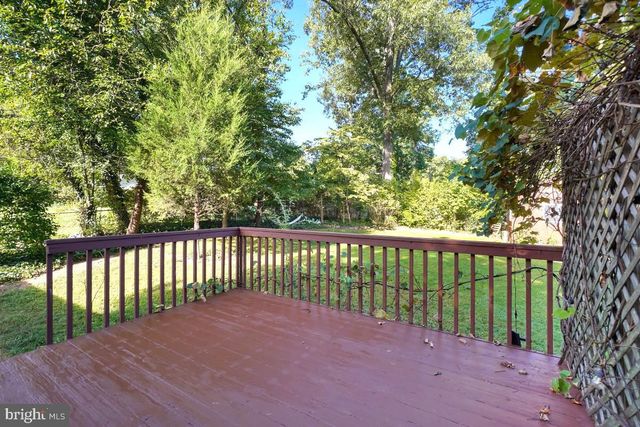 1224 SIMMONS DR, Rockville, MD 20851