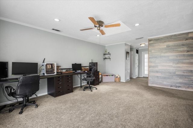 2300 Country Club Drive, Canton, TX 75103