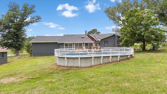 2300 Country Club Drive, Canton, TX 75103