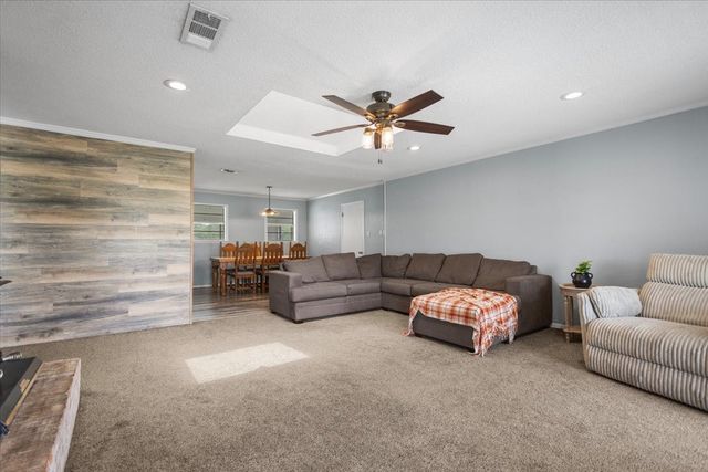 2300 Country Club Drive, Canton, TX 75103