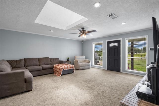 2300 Country Club Drive, Canton, TX 75103
