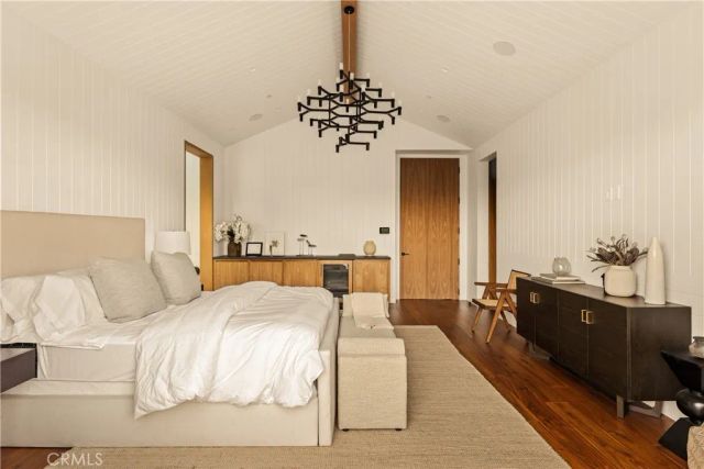 4930 Edgerton Avenue, Encino, CA 91436