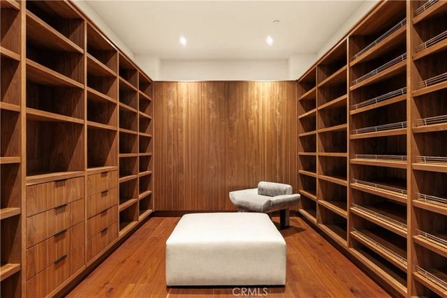 4930 Edgerton Avenue, Encino, CA 91436