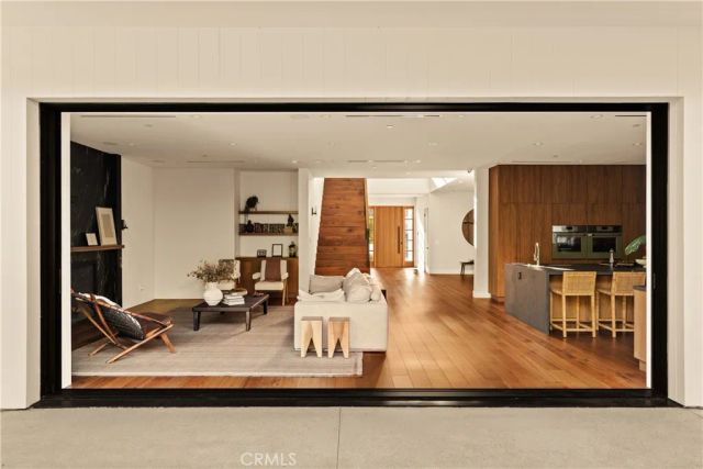 4930 Edgerton Avenue, Encino, CA 91436