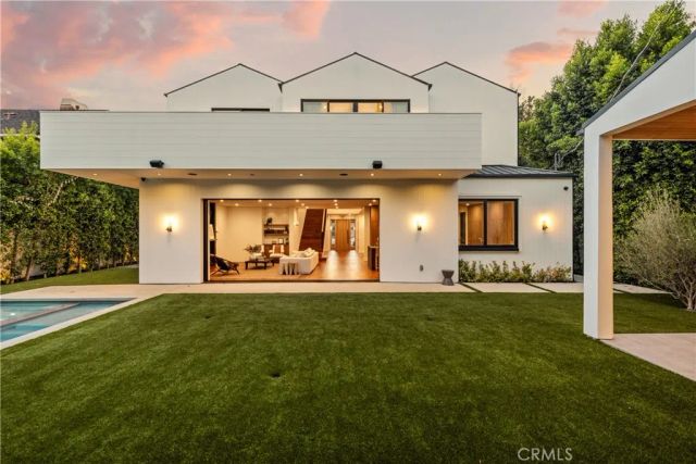 4930 Edgerton Avenue, Encino, CA 91436