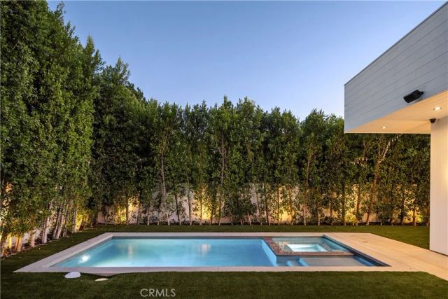 4930 Edgerton Avenue, Encino, CA 91436