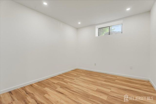 131 Beverly Hill Terrace, Woodbridge Proper, NJ 07095