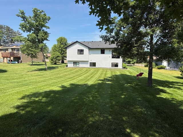 6679 378th Street, North Branch, MN 55056
