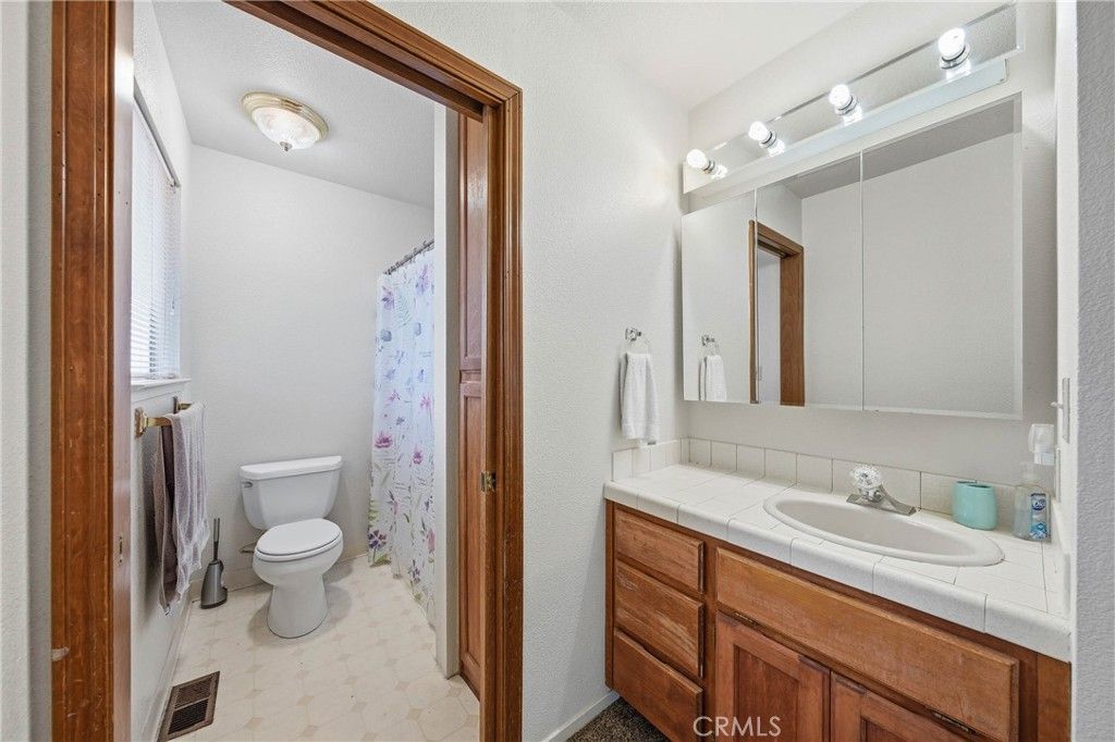 Image 36 of property listing at 5088 Tenino Way, Kelseyville, CA 95451