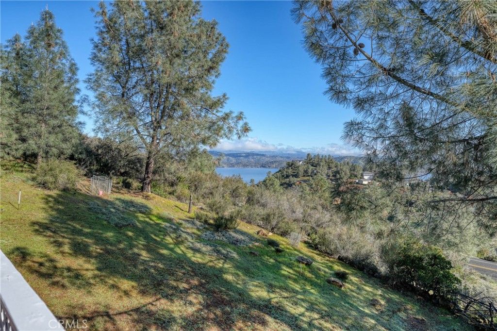 Image 43 of property listing at 5088 Tenino Way, Kelseyville, CA 95451