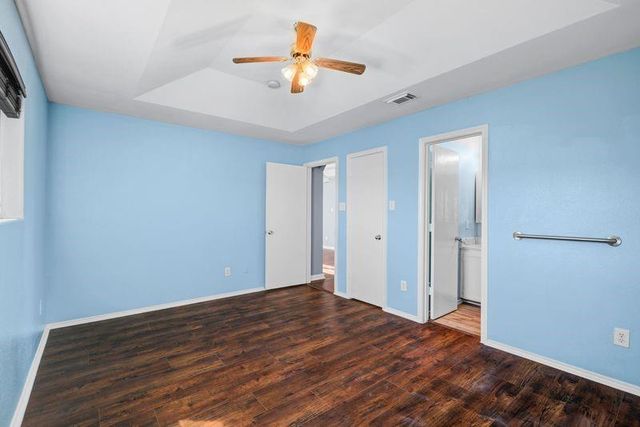 12610 Rio Bravo Street, Rosharon, TX 77583