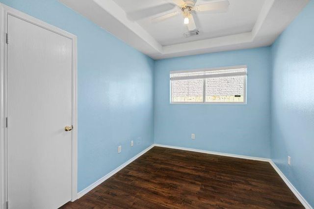 12610 Rio Bravo Street, Rosharon, TX 77583