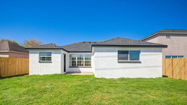 12610 Rio Bravo Street, Rosharon, TX 77583