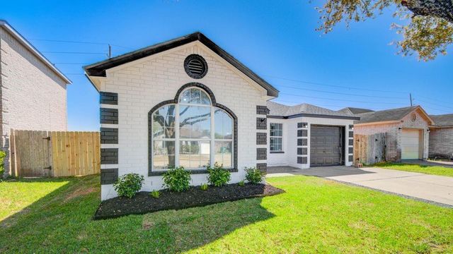 12610 Rio Bravo Street, Rosharon, TX 77583