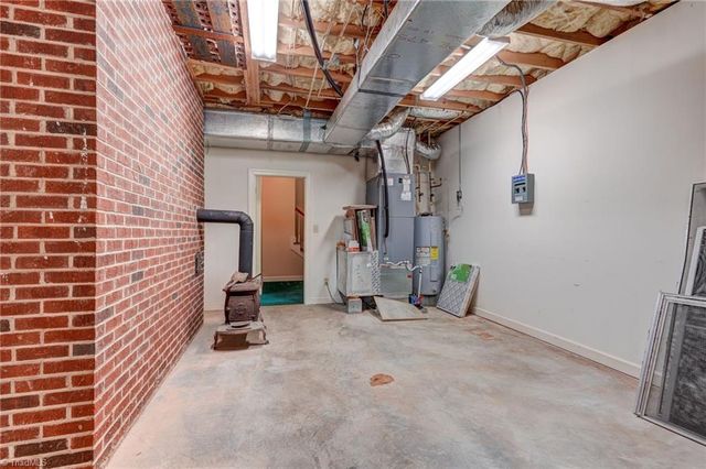 1406 Gibbs Road, Reidsville, NC 27320