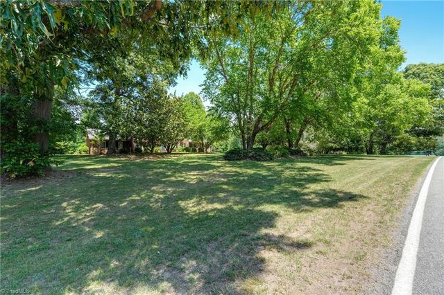1406 Gibbs Road, Reidsville, NC 27320