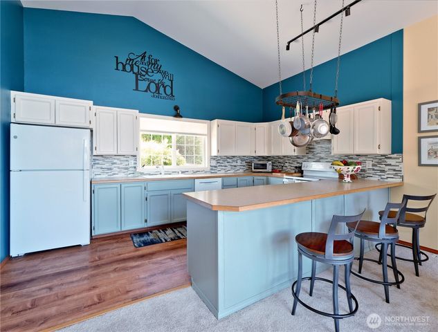 1273 SE Camano Drive, Camano Island, WA 98282